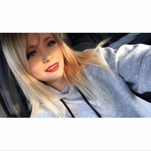 Meet your Posher, Jaclynn